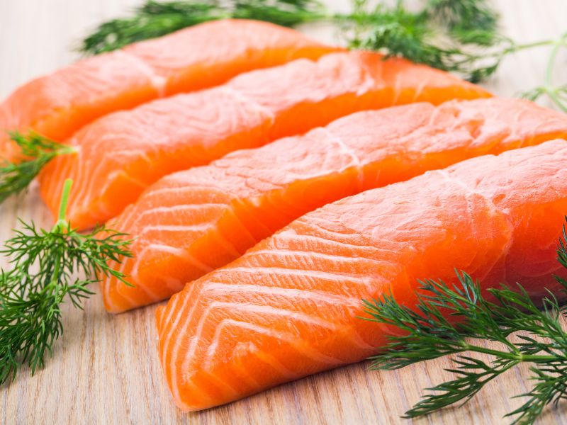 Vitamin B có trong thực phẩm nào - Đáp án được lựa chọn nhiều nhất đó chính là cá hồi.